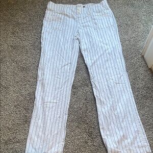 SO Women's White and Gray Striped Pants